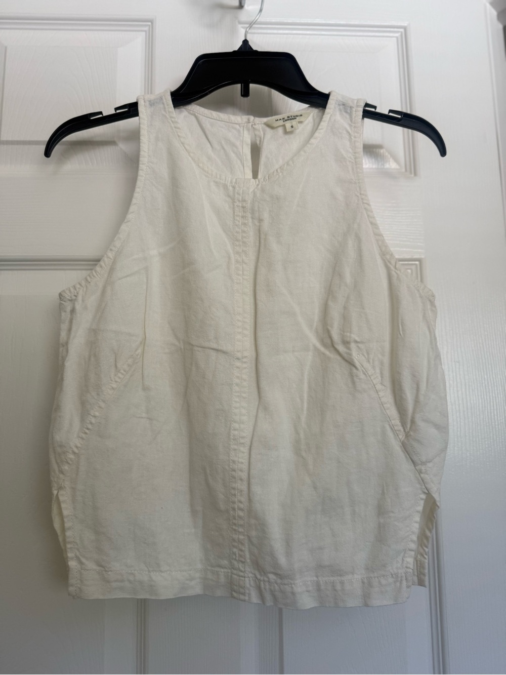 Max Studio Ivory Sleeveless Linen Tank